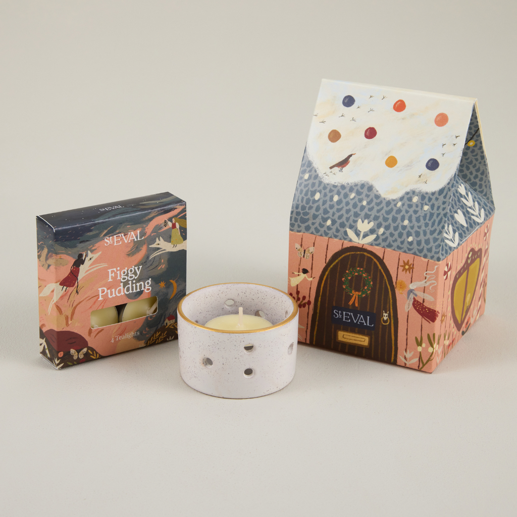 Figgy Pudding, Christmas Cottage